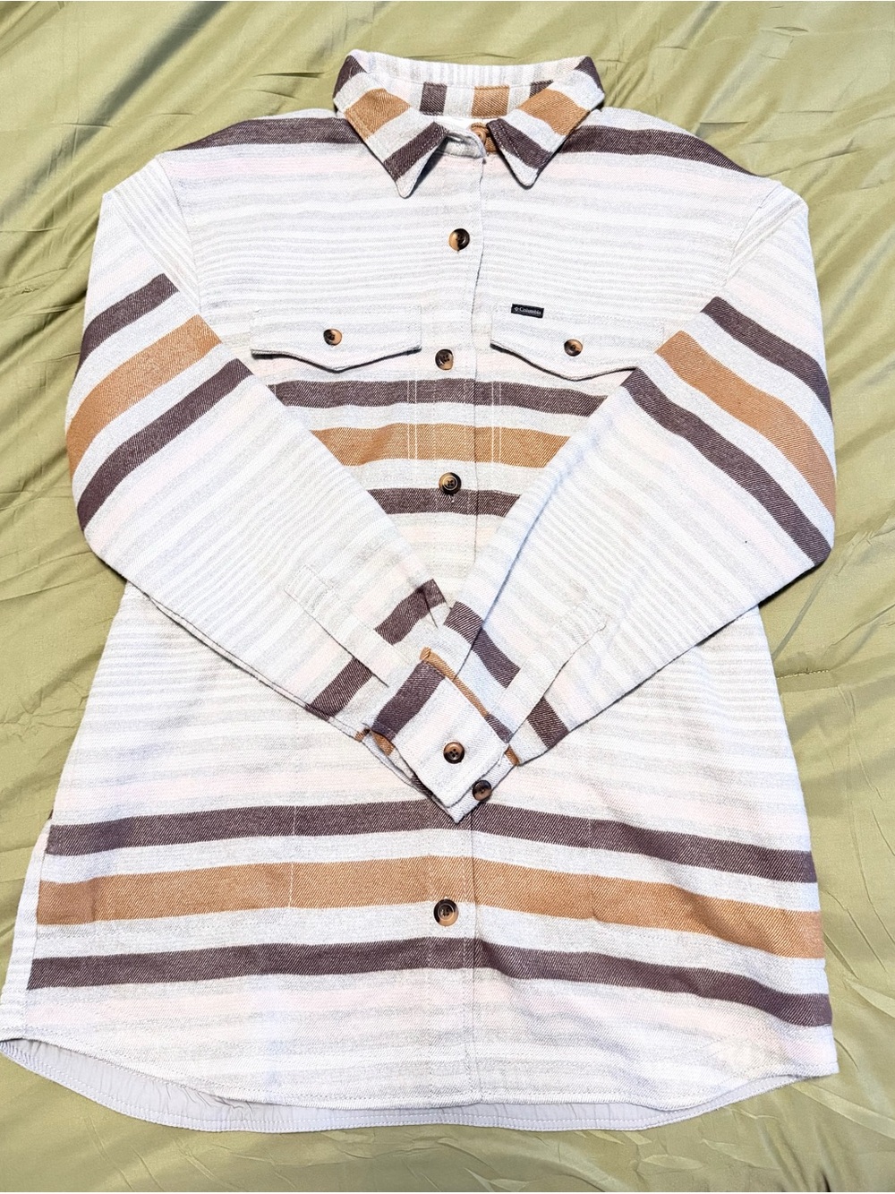Columbia Women’s Striped Flannel Button Up Shirt Large